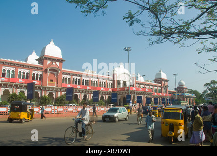 Egmore stazione ferroviaria a Chennai Tamil Nadu India Foto Stock