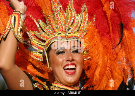 La faccia di un bel carnevale regina nell'annuale di carnevale in Nykoping Svezia Foto Stock