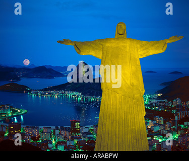 La statua del Cristo e la Montagna Sugar Loaf, Rio de Janeiro, Brasile Foto Stock