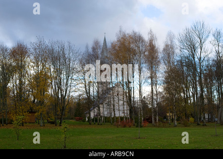 Sigulda Chiesa Sigulda Lettonia La chiesa fu costruita nel 1225 e aggiunto al nel corso dei secoli Foto Stock