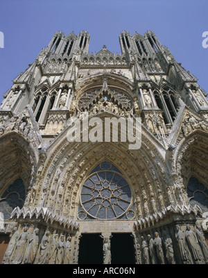 Fronte Ovest, Cattedrale di Reims, Sito Patrimonio Mondiale dell'UNESCO, Champagne, Francia, Europa Foto Stock