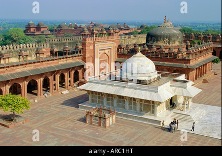 Sheikh Salim Chisti la tomba nella moschea Dargah (Jami Masjid) al Fatehpur Sikri, Uttar Pradesh, India Foto Stock