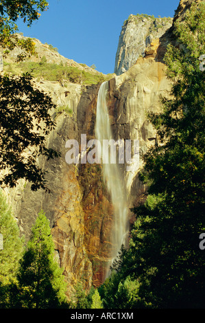 Bridalveil Falls, Yosemite National Park, California, Stati Uniti d'America Foto Stock