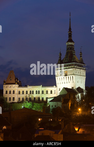Clock Tower nel centro medievale della città vecchia o cittadella, Sighisoara, Transilvania, Romania Foto Stock