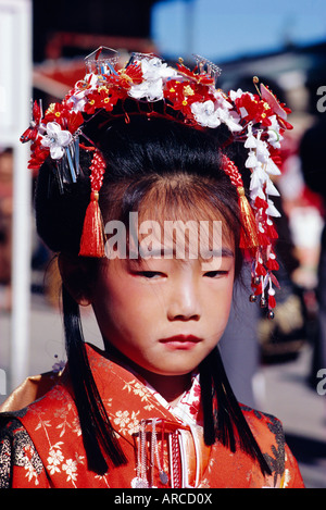 Ragazza in costume tradizionale, Giappone Foto Stock