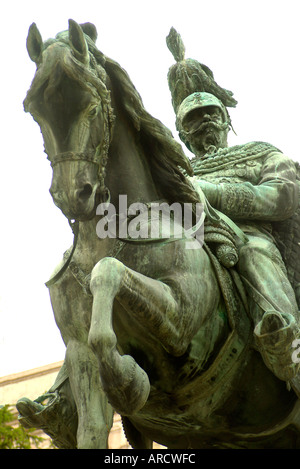 Statua equestre di re Vittorio Emanuelle, Perugia Foto Stock