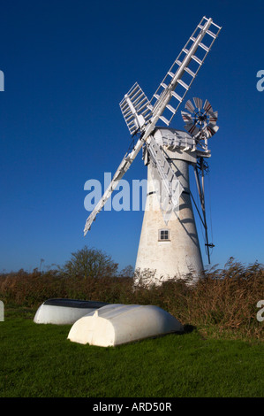 Drenaggio Thurne mulino sul Norfolk Broads Foto Stock