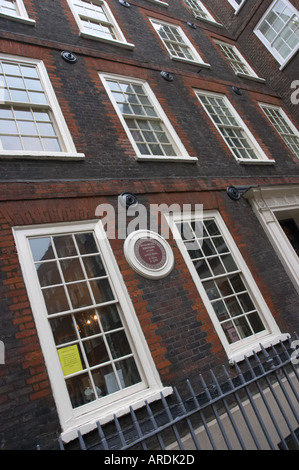 Dr Johnson's house (costruito 1700) in Gough Square Londra Inghilterra (abitata da Johnson 1748-1759), ora un museo. Foto Stock