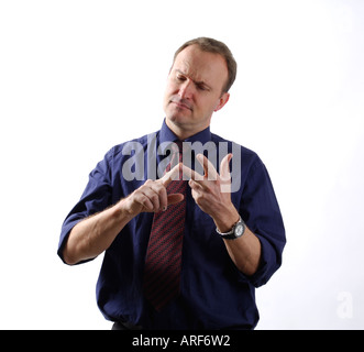 L'uomo contando sulle mani Foto Stock