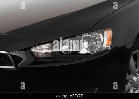 2008 Mitsubishi Lancer GTS in nero - Faro anteriore Foto Stock