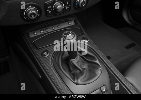 2007 BMW M Roadster in nero - Cambio di marcia/consolle centrale Foto Stock