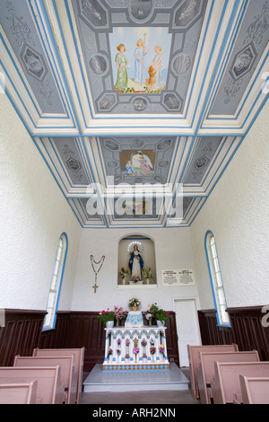 Gli interni di una chiesa, La Chapelle de Notre Dame-Du-Bon-Secours, San Norberto distretto, Winnipeg, Manitoba, Canada Foto Stock