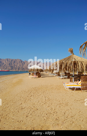 Hotel Hilton Nuweiba Coral Resort Hotel beach, Nuweiba, la penisola del Sinai, Repubblica di Egitto Foto Stock