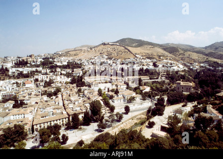 Vista di Granada dall'Alhambra. Foto Stock