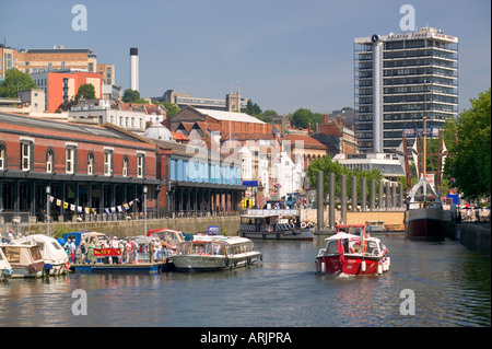 Lo spartiacque Harbourside Bristol Avon Inghilterra Foto Stock