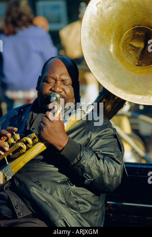 Ritratto di un musicista jazz nel Quartiere Francese, New Orleans, Louisiana, Stati Uniti d'America Foto Stock