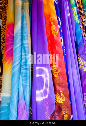 Close-up di sciarpe a San Fernando Mercato, Gran Canaria Foto Stock