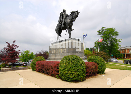 Generale George Custer una statua e boyhood home in Monroe Michigan MI Foto Stock