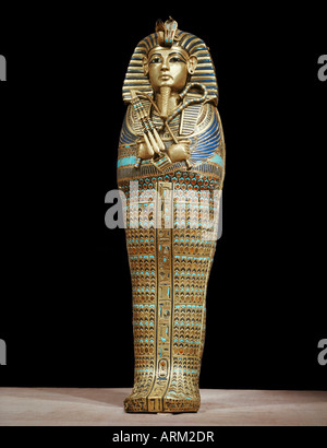 Uno dei quattro piccoli gold mummiform bare poste nelle urne canopi, dalla tomba del faraone Tutankhamon Foto Stock