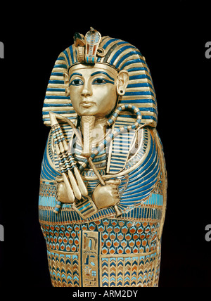 Uno dei quattro piccoli gold mummiform bare poste nelle urne canopi, dalla tomba del faraone Tutankhamon Foto Stock