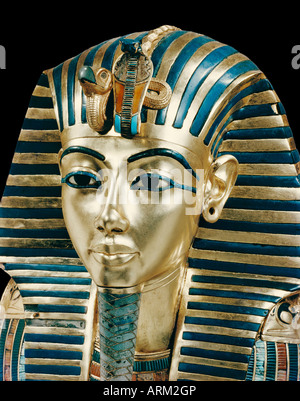 Tutankhamon la maschera funeraria in oro massiccio intarsiato con pietre preziose e semipreziose, dalla tomba del faraone Tutankhamon Foto Stock