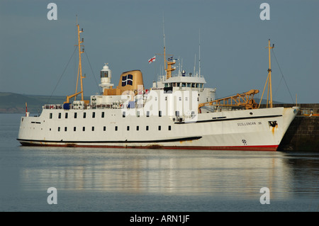 Scillonian III, il traghetto per le Isole Scilly ormeggiato a Penzance, Cornwall Foto Stock