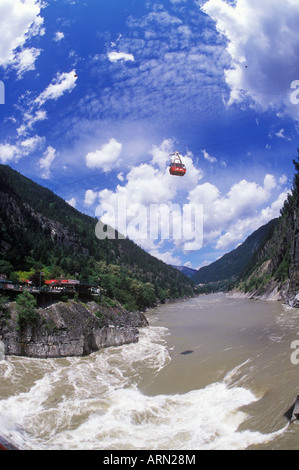 Fraser Fiume a Hell's Gate canyon, British Columbia, Canada. Foto Stock