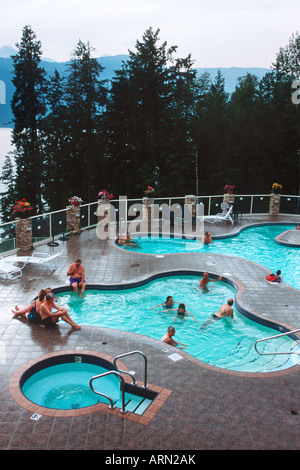 Kootenays, vicino Nakusp, Halcyon Hot Springs, British Columbia, Canada. Foto Stock