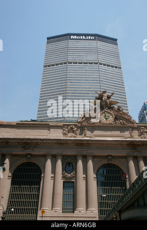 Il Met Life Building e Grand Central Terminal di New York Foto Stock