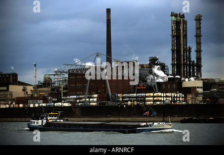 Bayer Chemical Plant, Leverkusen, Renania settentrionale-Vestfalia (Germania). Foto Stock