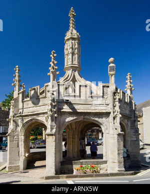 Malmesbury storico della Croce del mercato nel centro della città antica in Cotswolds, Gran Bretagna Foto Stock