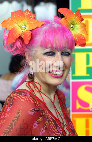 English fashion designer Zandra Rhodes Foto Stock