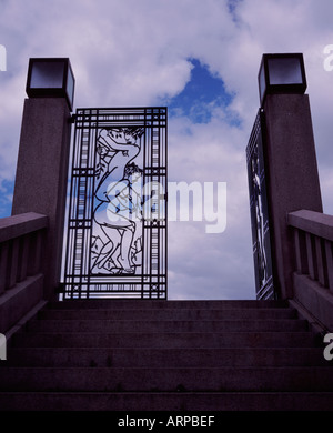 Gate decorativo a Gustav Vigeland Sculpture Park Oslo Norvegia Foto Stock