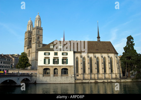 Gröss Muenster in Zurigo Svizzera Foto Stock