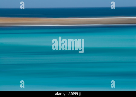 L'Oceano Atlantico è il secondo più grande oceano e gli ioni negativi prodotta dalla caduta di acqua hanno effetti benefici sulle persone Foto Stock