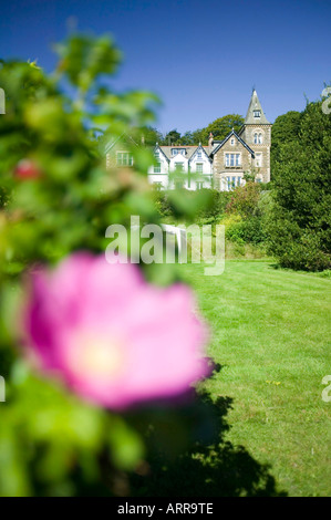 I motivi del vecchio Tarn Howes hotel, Hawkshead, Lake District, REGNO UNITO Foto Stock