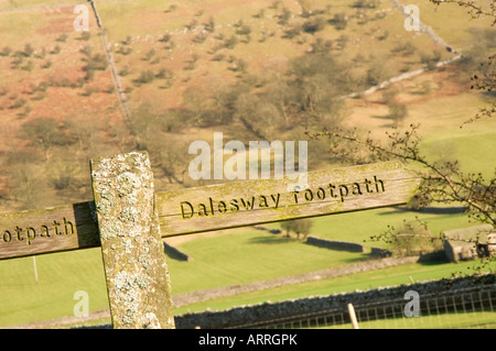 Dales modo segnaletica, Buckden, Superiore Wharfedale, Dales modo,Valli dello Yorkshire, nell'Inghilterra del Nord Foto Stock