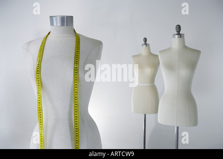 Sarti fantoccio con nastro di misurazione Foto Stock