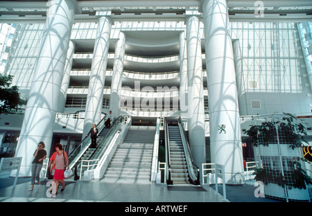 Bruxelles " Bruxelles Belgio' fiamminga di governo locale edificio ampio corridoio principale interno Foto Stock