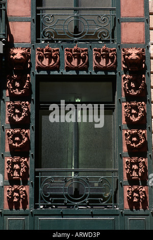 Stati Uniti New York Manhattan ghisa dettagli su il piccolo edificio cantante di Broadway SoHo Foto Stock