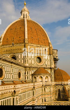 La cupola del Brunelleschi presso la Basilica di Santa Maria del Fiore a Firenze Duomo Firenze Firenze Italia Italia Foto Stock