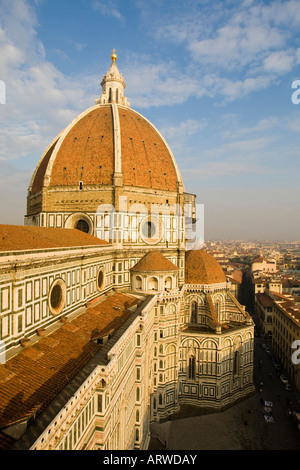 La cupola del Brunelleschi presso la Basilica di Santa Maria del Fiore a Firenze Duomo Firenze Firenze Italia Italia Foto Stock