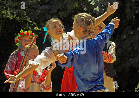 Russo ballerini folk In Bankia, Bulgaria Foto Stock