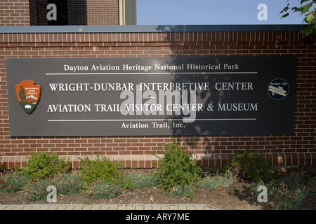 Segno di benvenuto per il Wright Dunbar interpretative e Aviation Trail center di Dayton, Ohio Foto Stock