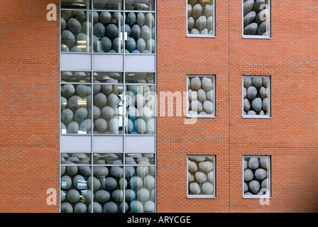 Moor Street Car Park e Selfridges, parte del Bull Ring, Birmingham. Foto Stock