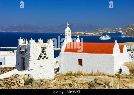 Chiese e cappelle in Hora o la città di Mykonos sull'isola greca di Mykonos in Grecia Foto Stock