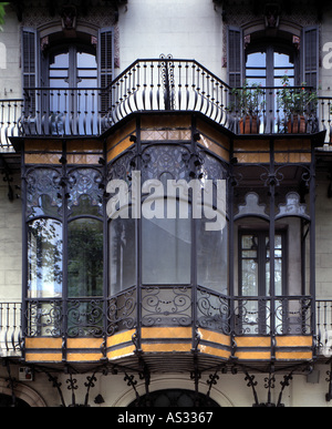 Barcellona, Casa Oller, Fensterdetail, Architekt: Pau Salvat Espasa Foto Stock