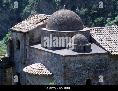 Mili San Pietro, Kirche Santa Maria, Nord-Ostansicht Foto Stock