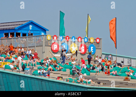 Amsterdam Olanda Tetto di Nemo Science Museum Plage Beach Foto Stock