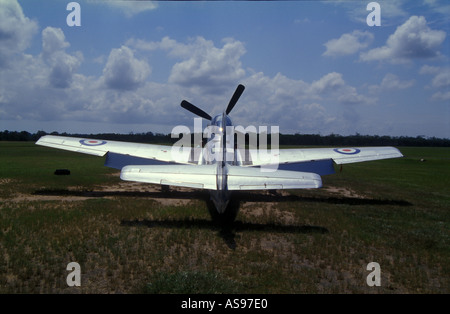 P51 Mustang essendo riparato a Caboolture Airfield Queensland Australia Merlin V12 motore RAAF Royal Australian Air Force marcatura Foto Stock